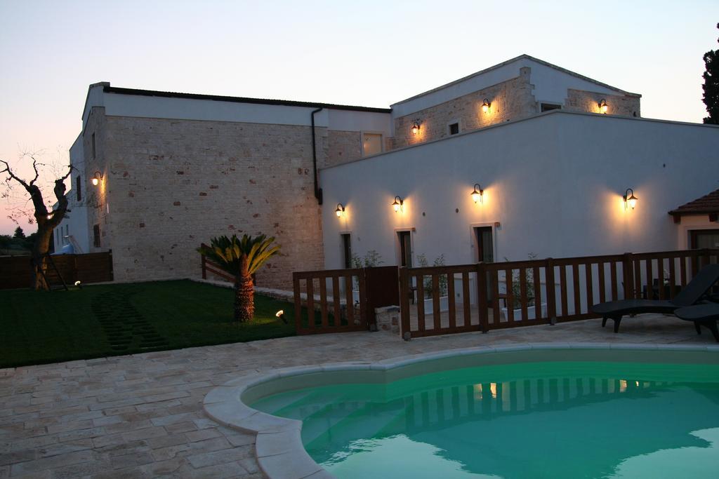 La Dimora Gigante Bed and Breakfast Castellana Grotte Eksteriør billede