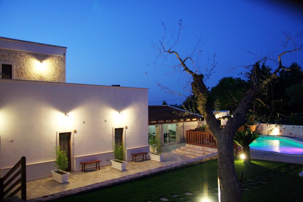La Dimora Gigante Bed and Breakfast Castellana Grotte Eksteriør billede