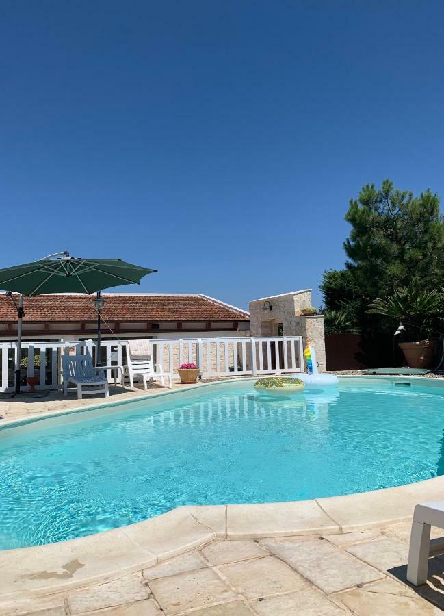 La Dimora Gigante Bed and Breakfast Castellana Grotte Eksteriør billede